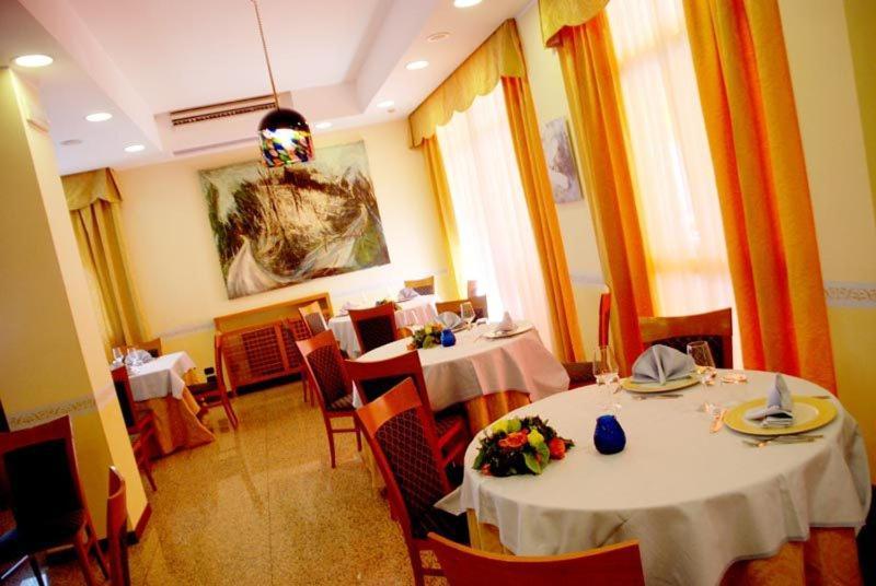Hotel San Giacomo Monteprandone Exterior foto
