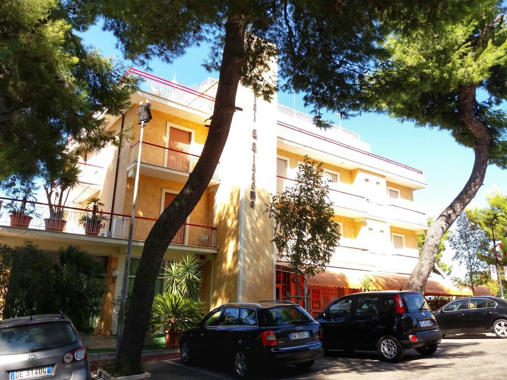 Hotel San Giacomo Monteprandone Exterior foto